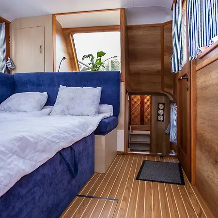 Statek Mewa Apartament Na Wodzie